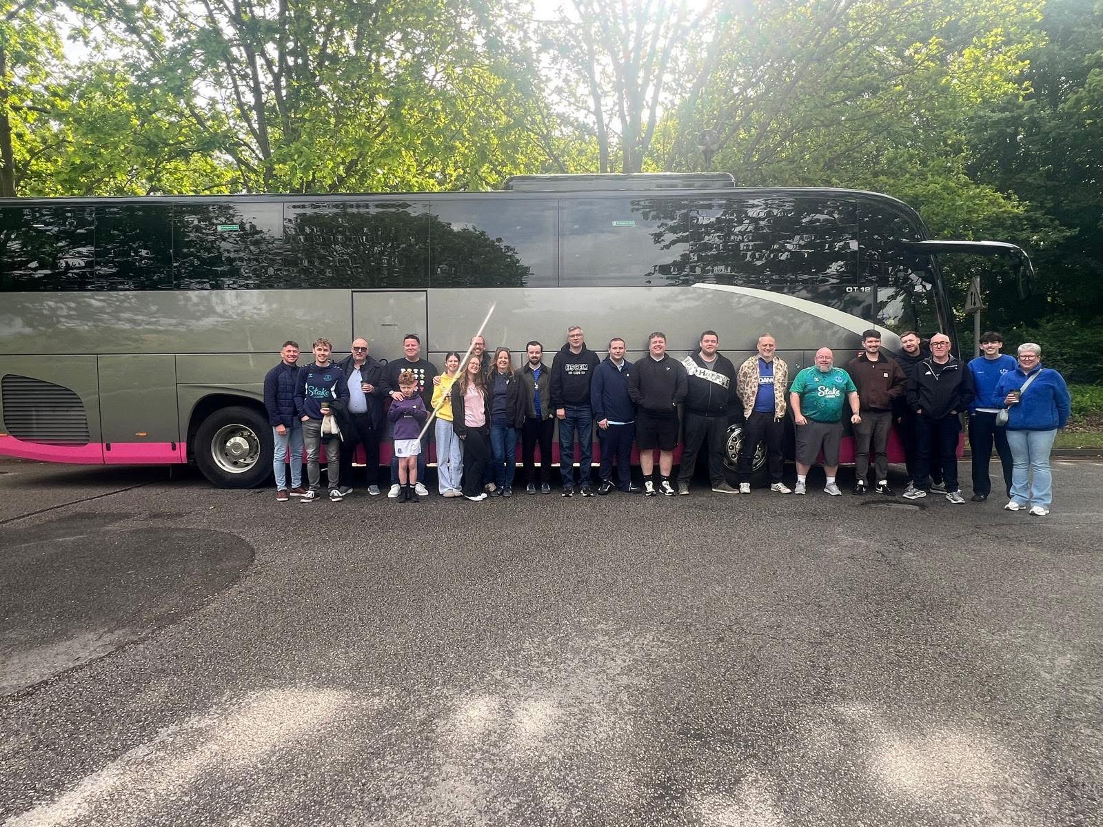 The ESCEM coach and members before departure